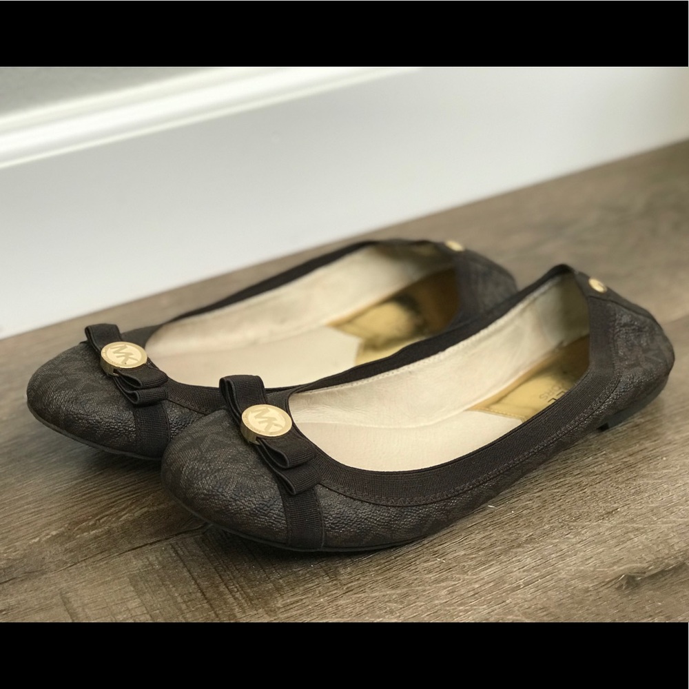 Authentic Michael Kors Flats - image 4